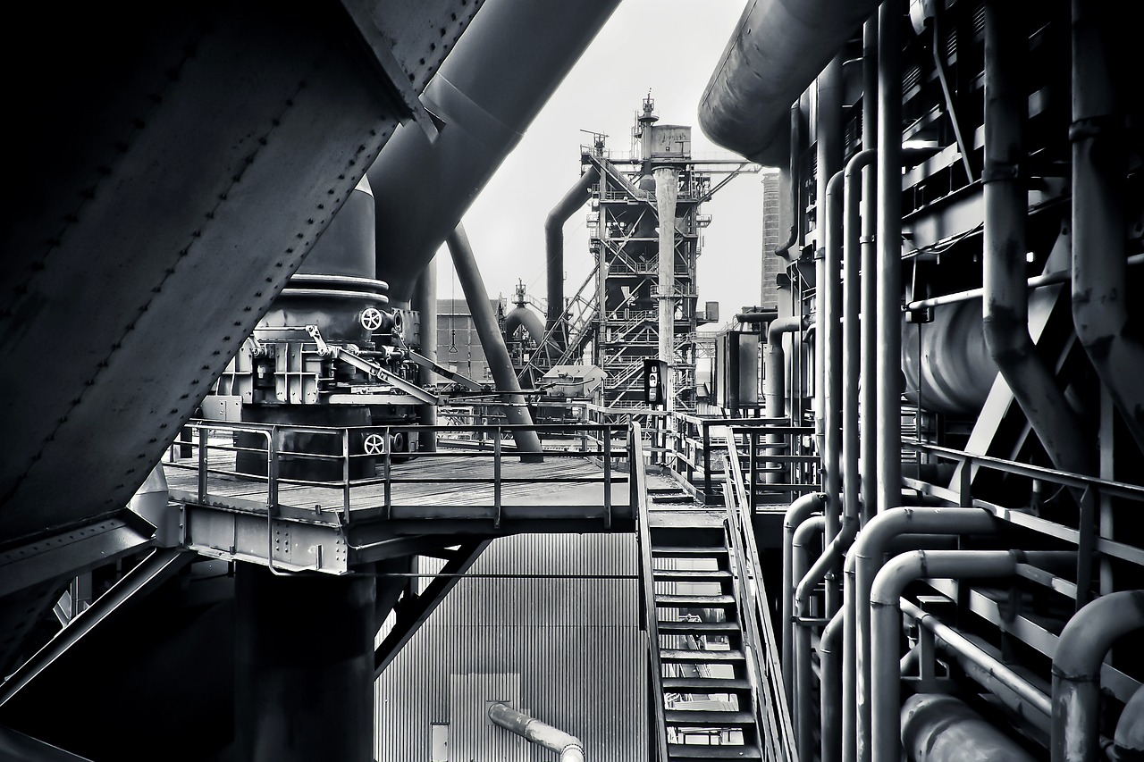 Understanding IEC 61511 and IEC 61508 Standards for the Process Industry